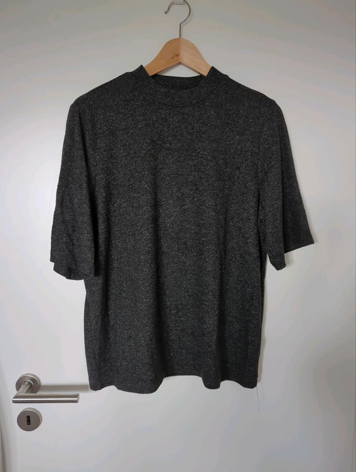 Damen Bluse Pullover T-Shirt-Ärmel Rollkragen Reserved grau L in Alsdorf