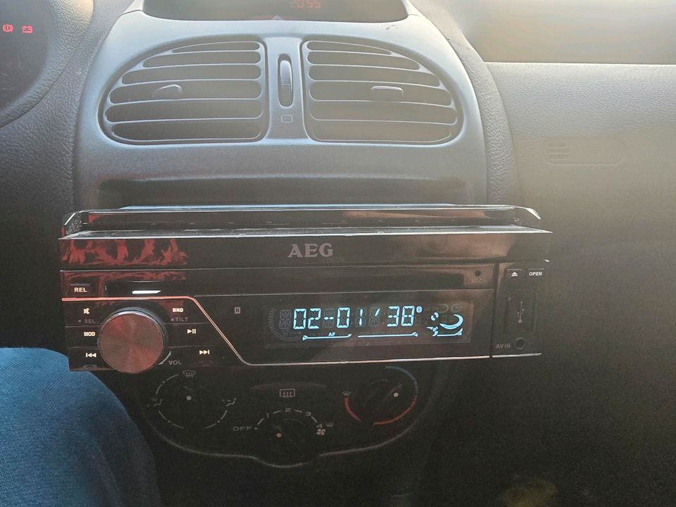 Auto Radio AEG in Aachen
