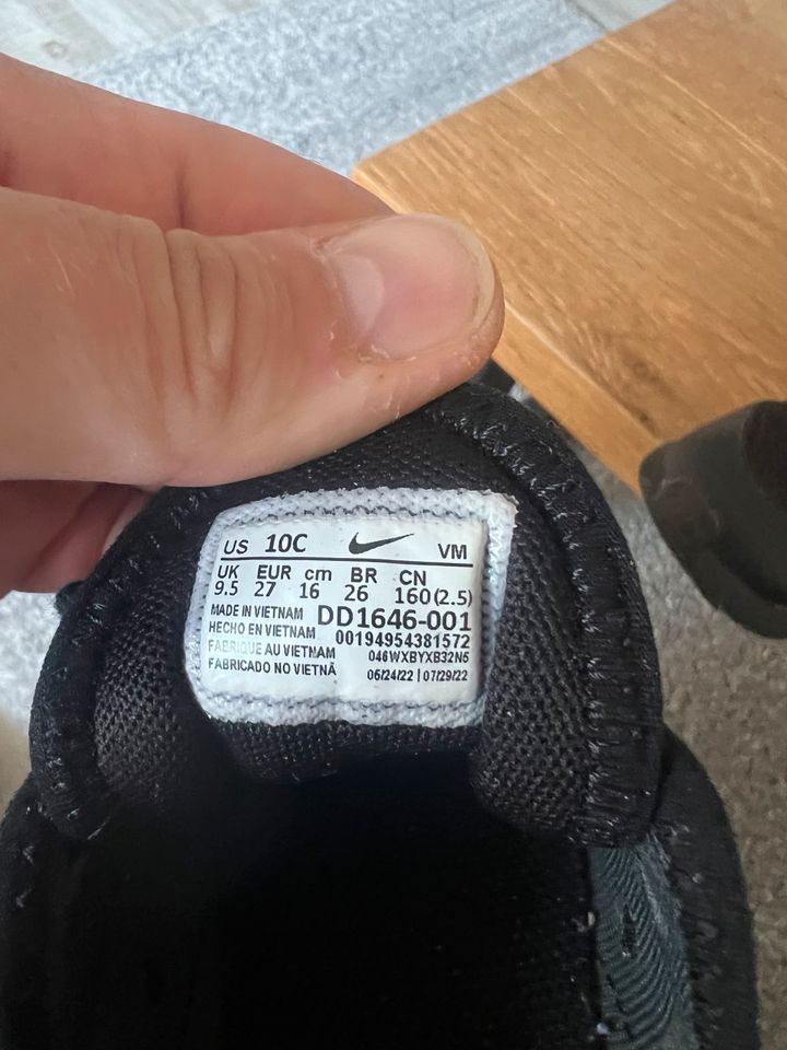 Nike Air Max 270 für Kinder Gr. 27 in Hamburg