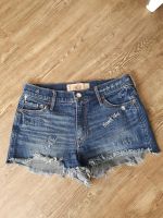 Shorts Jeans Hose Hollister low rise Gr. 27 Gr. S/36 Niedersachsen - Haselünne Vorschau