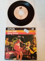 Opus Single – Flyin' High – aus Deutschland von 1985 Innenstadt - Köln Altstadt Vorschau