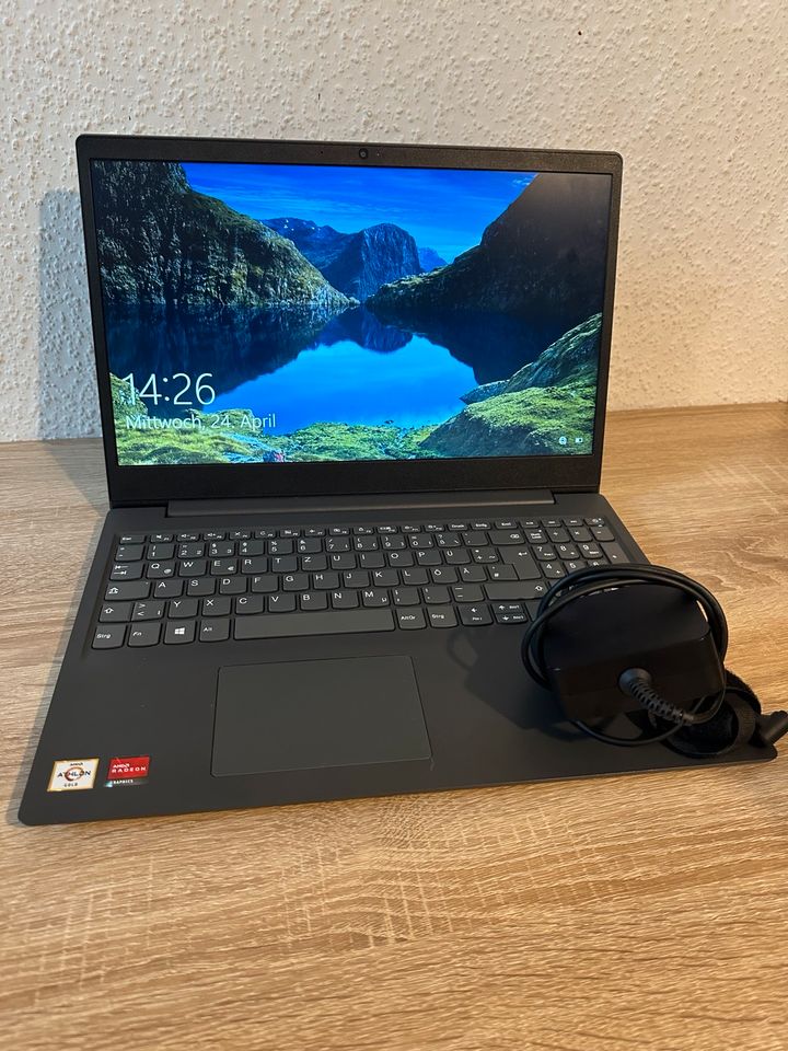 Lenovo Laptop in Bad Salzschlirf