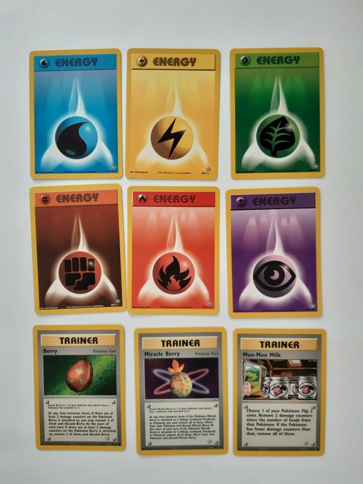 Pokemon Neo Genesis Karten Pokemonkarten englisch holo alt foil in Frankfurt am Main