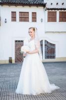 Brautkleid incl Schleier MIA Fashion (neuwertig) Bayern - Kirchseeon Vorschau