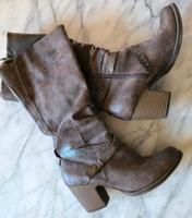 Tolle S.Oliver Stiefel Stiefelette Cowboystiefel braun Gr. 42 Bayern - Burgkunstadt Vorschau