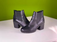 Chelsea Boots Stiefeletten schwarz/black - Gr. 40 Brandenburg - Königs Wusterhausen Vorschau