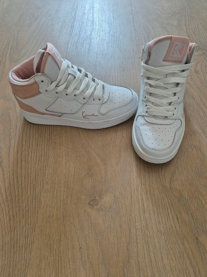 Karl Kani Sneaker 36,5 Weiß Rosa Schuhe in Dinslaken