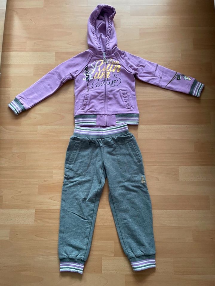 Warmer Jogginganzug / Sportanzug GEOX  wie NEU lila/grau Gr. 104 in Reutlingen