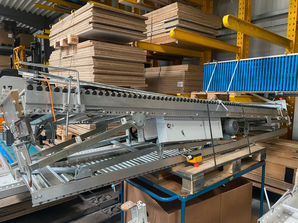 TRANSNORM angetriebenes Rollband 3000x500mm mit Motor Tiefe 450mm oder Gurtförderer in Kaarst