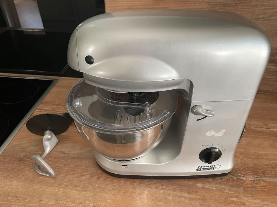 Powertec Kitchen, leistungsstark wie Kitchen Aid in Langgöns