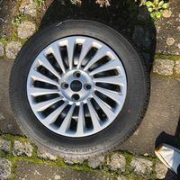 4 Bridgestone Sommerreifen Fiat 500e(185/65 R15) m.Felge+Radkappe Nordrhein-Westfalen - Erftstadt Vorschau