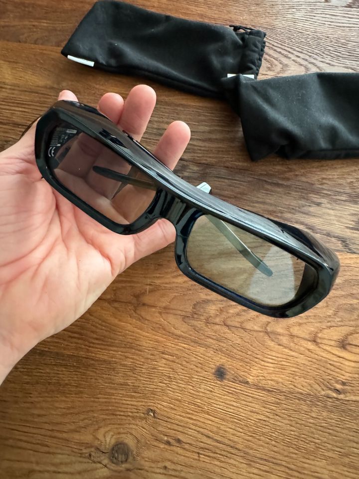 2x Sony 3D Brille TDG-BR250 in Andernach