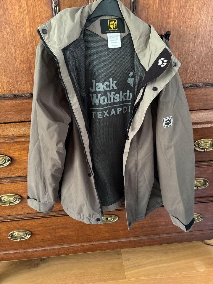 Jack Wolfskin Jacke - Gr. M/46/48 oder Damen 42/44 in Kamen