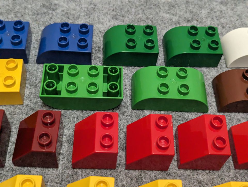 LEGO Duplo 57 Bausteine - Sonderformen , Halbrunde usw. in Dortmund