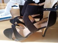 Buffalo Sandalen schwarz Samt Gr 39 Bayern - Regensburg Vorschau