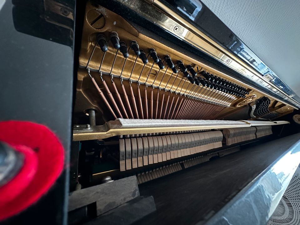 Yamaha Klavier U1 Made in Japan in 1979 in Bonn