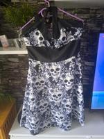 Kleid Totenkopfoptik Sachsen - Leisnig Vorschau