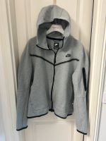 Original Nike Air Fleece Tech Kapuzenjacke Gr. L Grau Berlin - Spandau Vorschau