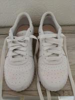 23€ inkl. Versand Puma Sneaker Damen 38.5 weiß/rosa/Glitzer Nordrhein-Westfalen - Willich Vorschau