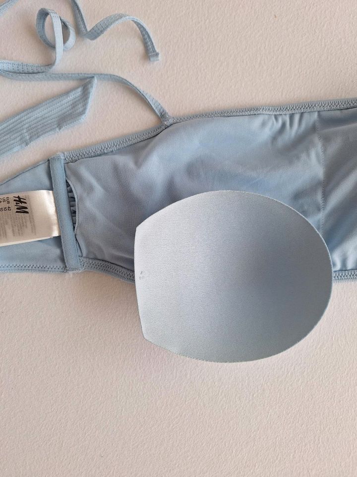 Bikini mit Bandeau-Oberteil H&M Gr. 42 hellblau TOP!!! in Schorndorf