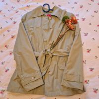 Esprit Trenchcoat Gr 40 grün Niedersachsen - Osterholz-Scharmbeck Vorschau