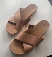 UGG Kari Sandalen Nordrhein-Westfalen - Hagen Vorschau