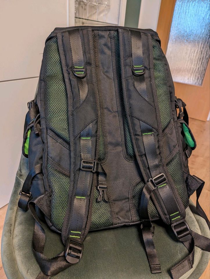 Razer Tactical Pro Backpack Gaming Rucksack in Ratingen