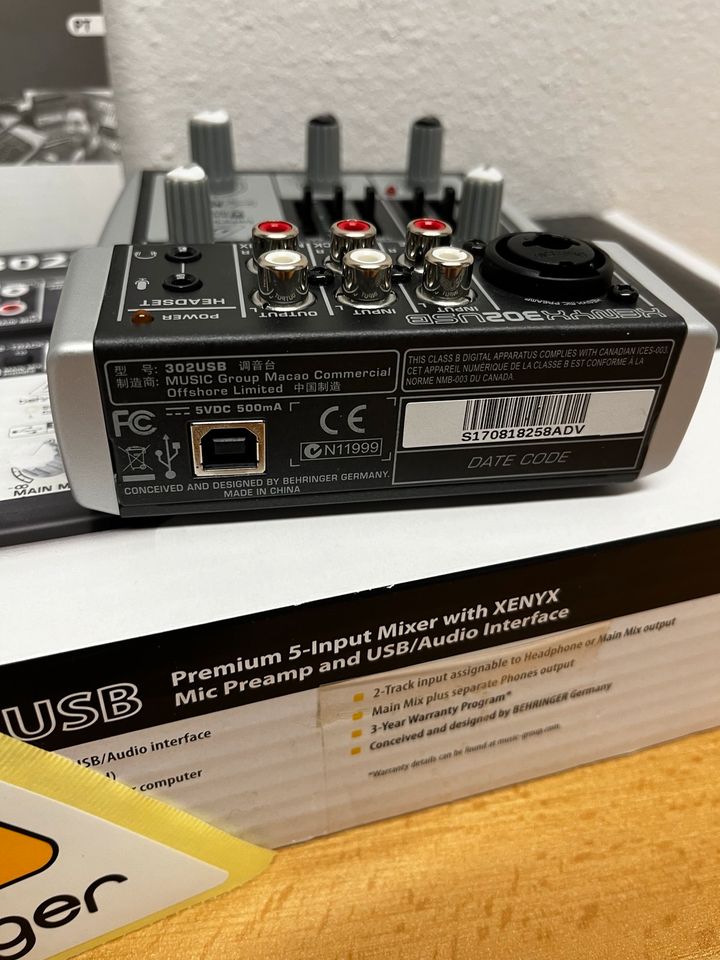 Behringer XENYX-302USB Mikrofonverstärker USB/Audio-Schnittstelle in Aufseß