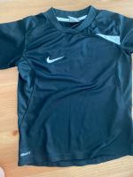 Nike Sports Tshirt Gr.116-128 Frankfurt am Main - Nieder-Eschbach Vorschau