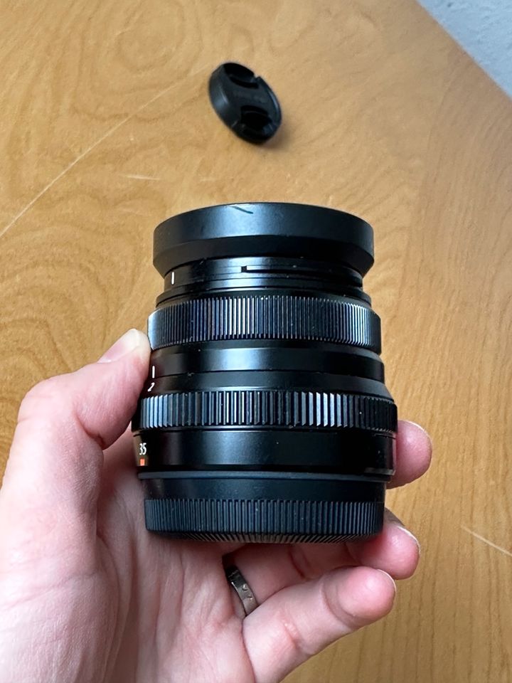 Fujifilm 35mm f2 R WR Objektiv mit OVP in Renningen