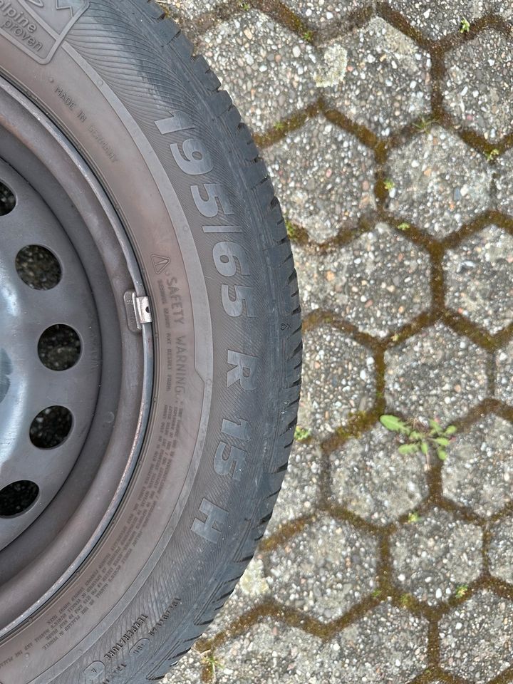 2 Sommerreifen Semperit 195/65 R15, mit Felgen in Köln