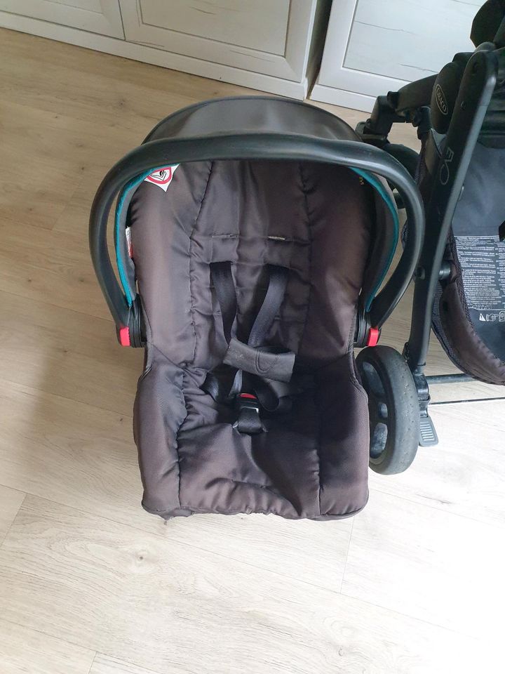 Kinderwagen Graco EVO 3 in 1 in Ostfildern