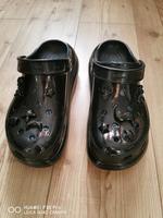 crocs lackschwarz jibbits 9-11 iconic comfort Brandenburg - Oberkrämer Vorschau