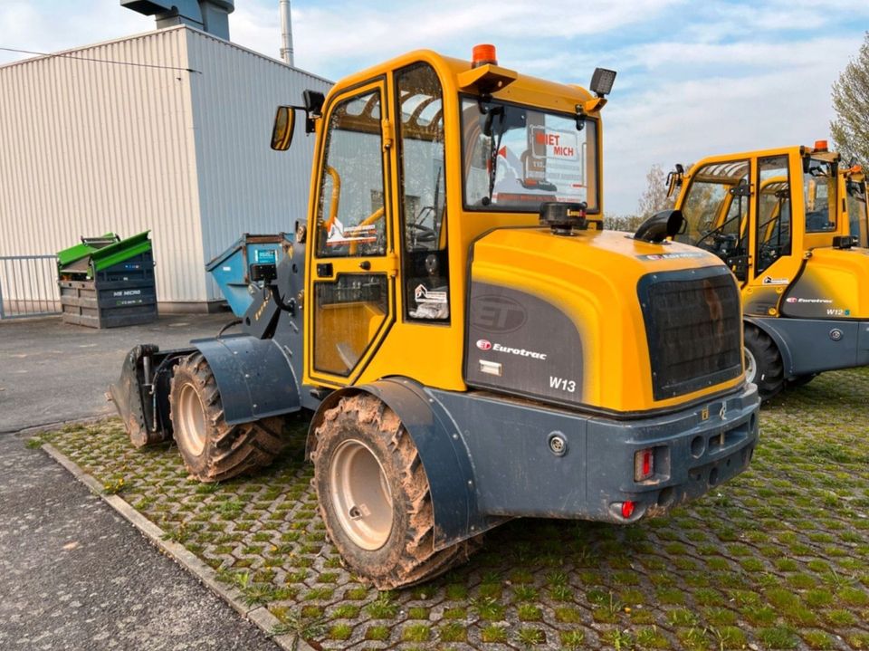 Vermietung Radlader/Hoflader Eurotrac W13 Mieten 2 T Hubkraft in Ponitz