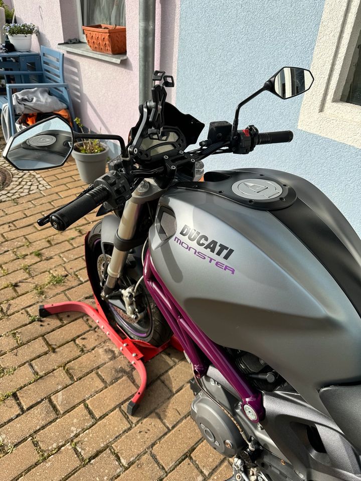 Ducati Monster 696 in Bersteland