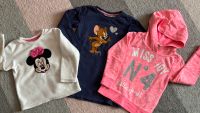 Paket Pullover Größe 98 104 Mädchen Minnie Jerry pink blau weiß Niedersachsen - Walsrode Vorschau