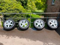 VW Touareq Porsche Cayenne Winterräder 235/65R17 108H M+S Nordrhein-Westfalen - Schwelm Vorschau