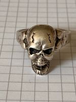 Ring mit Totenkopf 925 Sterling Silber Bikerschmuck Berlin - Lichtenberg Vorschau