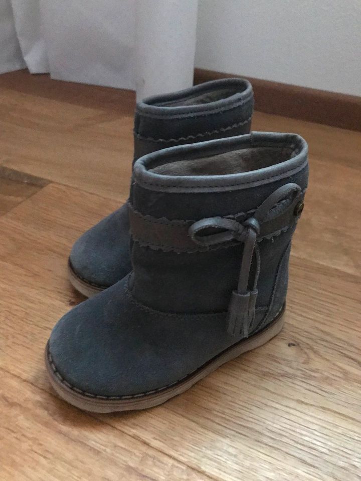 VERBAUDET Winterstiefel, grau, Gr. 22 - TOP Zustand in Grünkraut