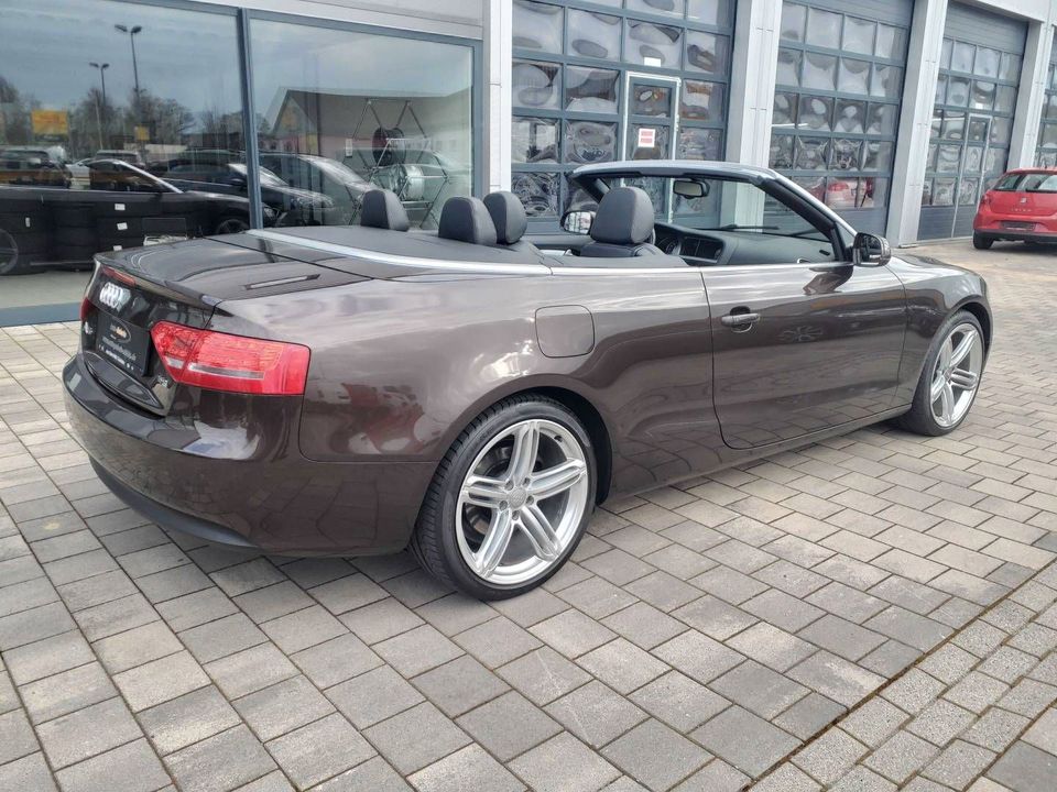 Audi A5 1.8 TFSI  155kwATB Cabrio*NAVI*Leder*ALU R19* in Nidda