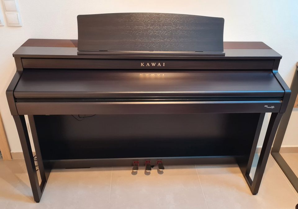 Kawai CA 59 R E-Piano neuwertig in Buch am Buchrain