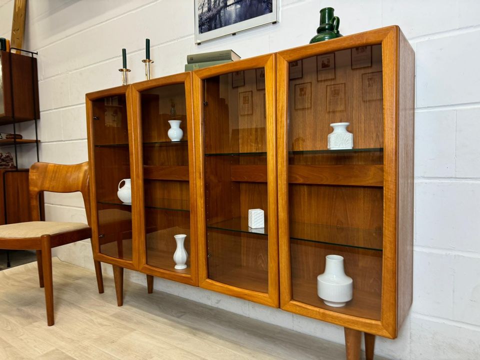 Vintage Teak DYRLUND highboard danish Vitrine Schrank 70er in Delmenhorst