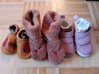 Hausschuhe Wagenschuhe Babyschuhe 18/19 Niedersachsen - Vechelde Vorschau