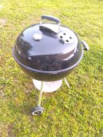 Weber Kugelgrill mit Temperaturanzeige 57 cm Durchmesser Parchim - Landkreis - Leezen MV Vorschau