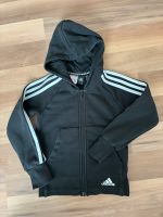 Adidas, Sweatjacke, Größe 128, Farbe schwarz, Jungen Baden-Württemberg - Leinfelden-Echterdingen Vorschau