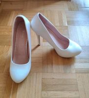 Damenschuhe weiße High Heels Pumps Gr. 38 Muse Baden-Württemberg - Karlsruhe Vorschau