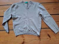 Ein Wollpullover in beige, Benetton,  Gr XS- S Friedrichshain-Kreuzberg - Kreuzberg Vorschau