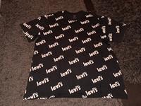 LEVIS tolles-schwarzes T-SHIRT mit weißem LOGO-Druck Baden-Württemberg - Aalen Vorschau