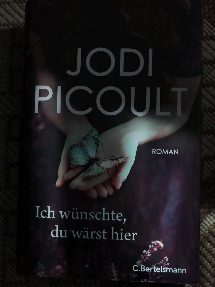 Hardcover "Ich wünschte, du wärst hier", Jodi Picoult in Falkensee