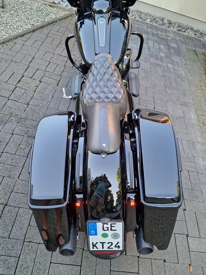 5HD Harley Davidson Street Glide Special 21 Zoll Kodlin Kesstech in Gelsenkirchen